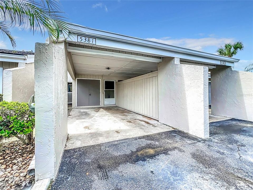 For Sale: $239,000 (2 beds, 2 baths, 1221 Square Feet)