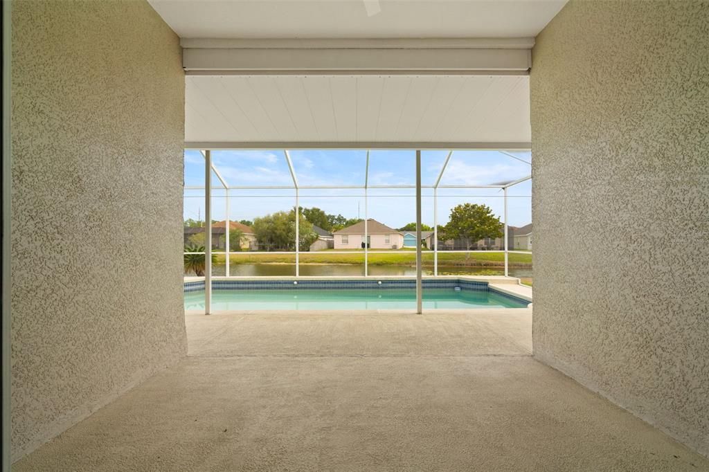 For Sale: $459,900 (4 beds, 2 baths, 2033 Square Feet)