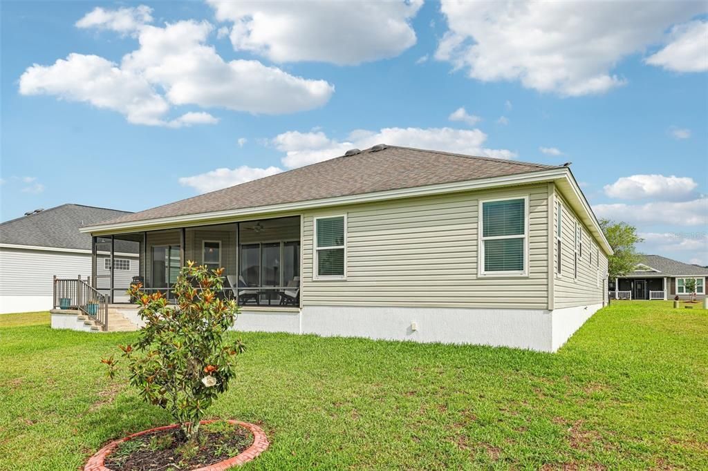 For Sale: $379,000 (3 beds, 2 baths, 1918 Square Feet)