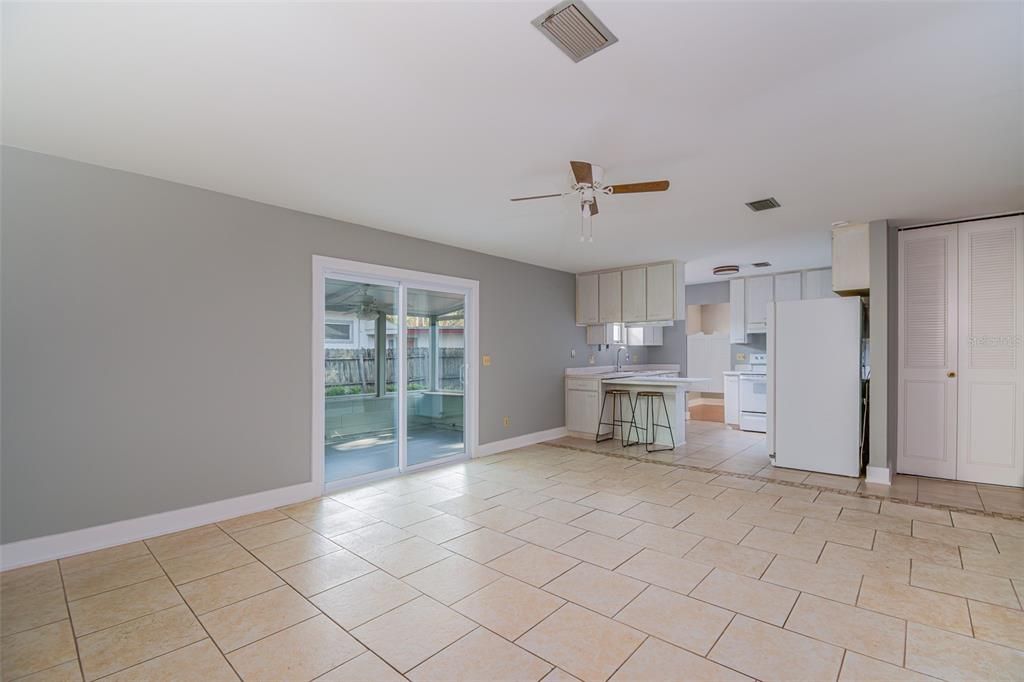 For Sale: $410,000 (3 beds, 2 baths, 1765 Square Feet)