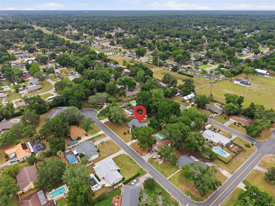 Activo con contrato: $375,000 (3 camas, 2 baños, 1981 Pies cuadrados)