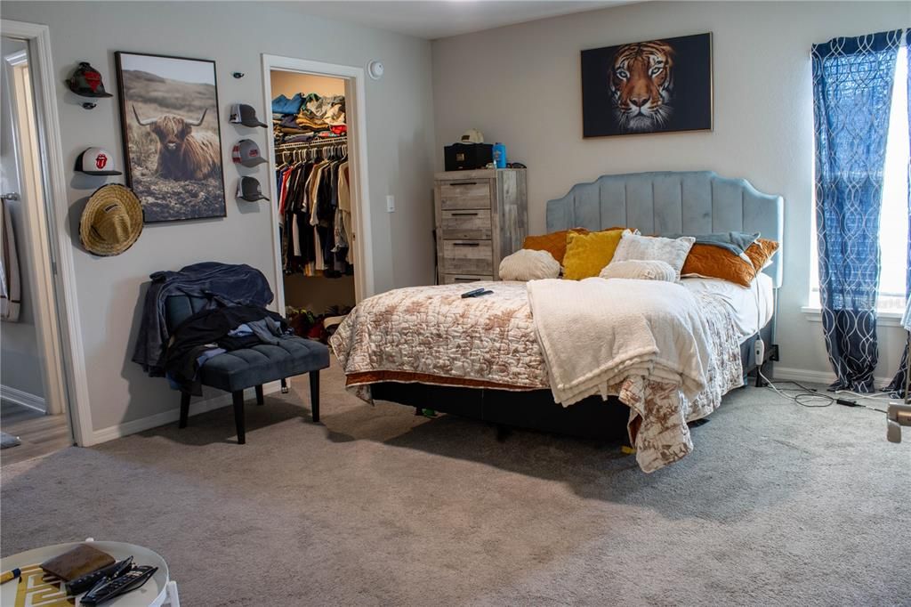 For Sale: $249,900 (3 beds, 2 baths, 1486 Square Feet)