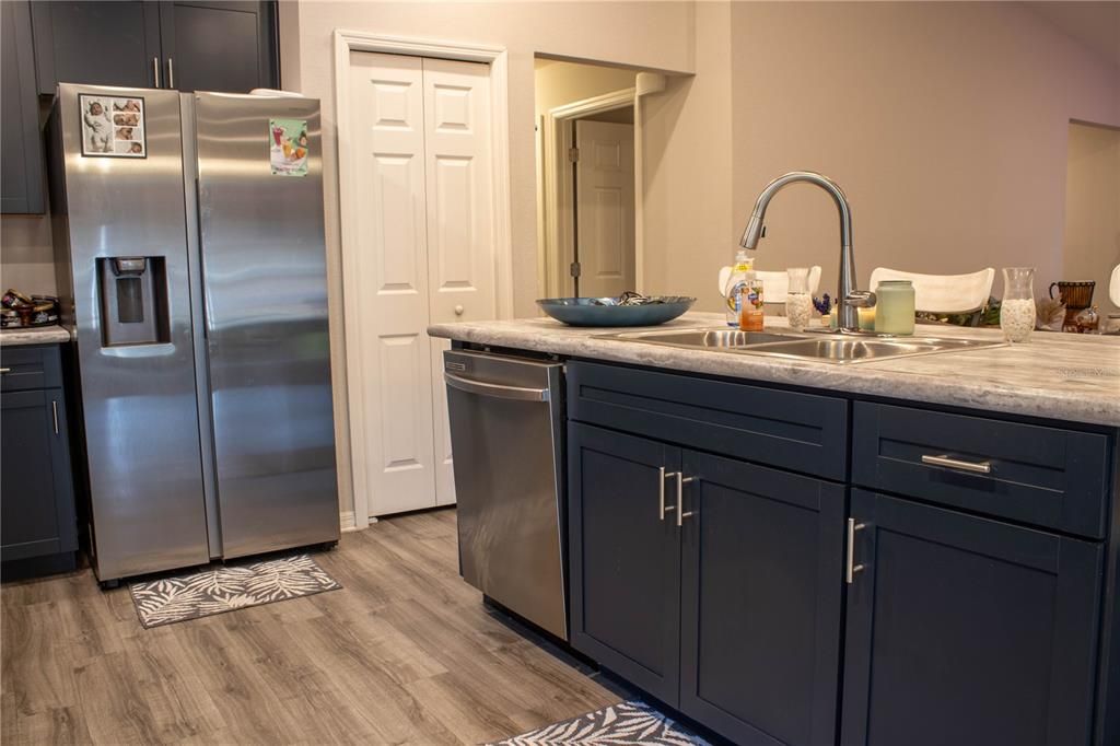 For Sale: $249,900 (3 beds, 2 baths, 1486 Square Feet)