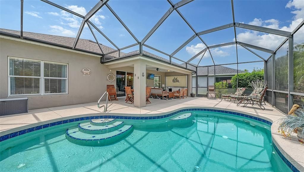 Active With Contract: $479,000 (3 beds, 2 baths, 1540 Square Feet)