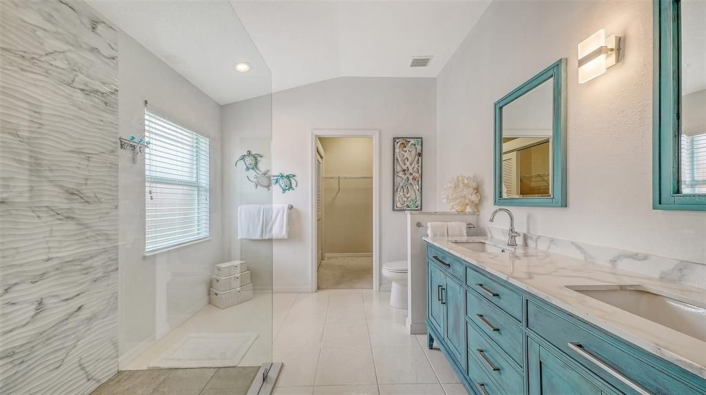Active With Contract: $479,000 (3 beds, 2 baths, 1540 Square Feet)