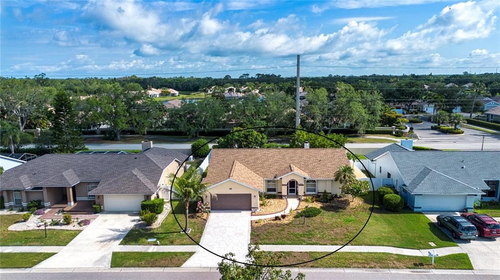 Active With Contract: $529,900 (3 beds, 2 baths, 1975 Square Feet)
