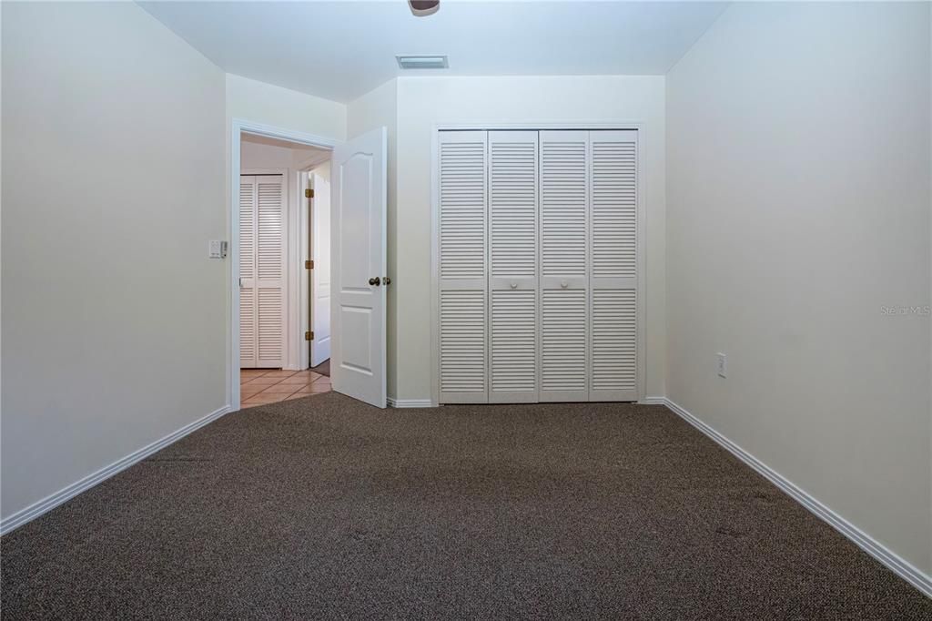 Active With Contract: $529,900 (3 beds, 2 baths, 1975 Square Feet)