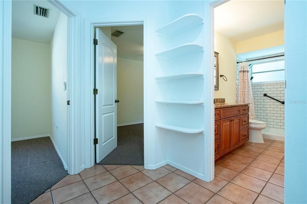 Active With Contract: $529,900 (3 beds, 2 baths, 1975 Square Feet)