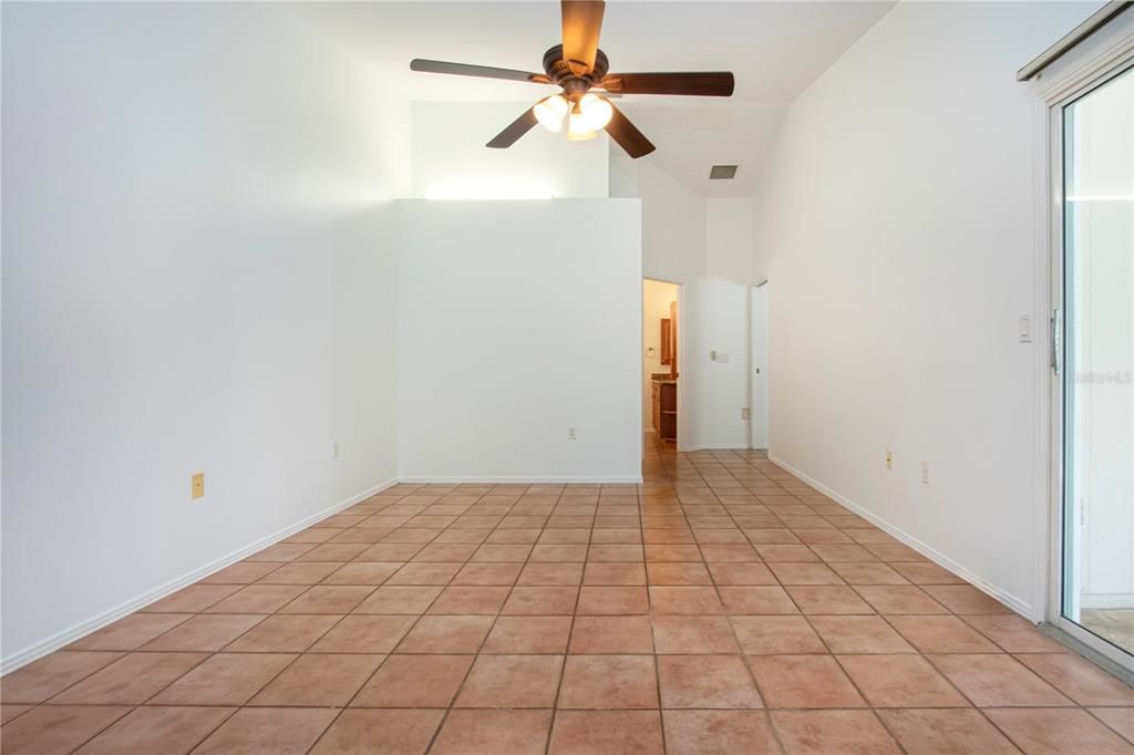 Active With Contract: $529,900 (3 beds, 2 baths, 1975 Square Feet)