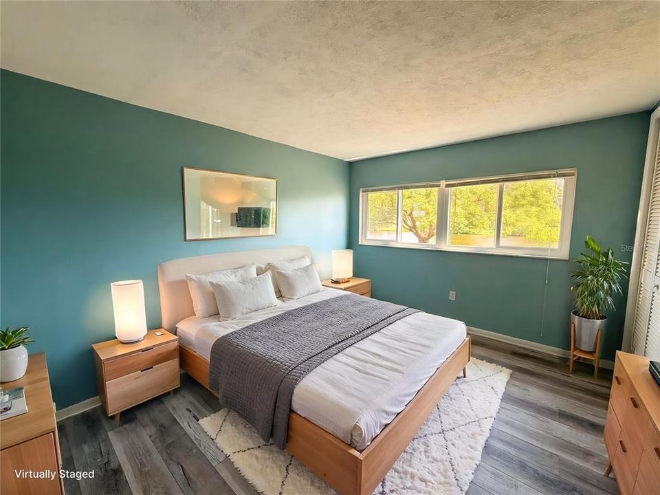 For Sale: $85,000 (1 beds, 1 baths, 690 Square Feet)
