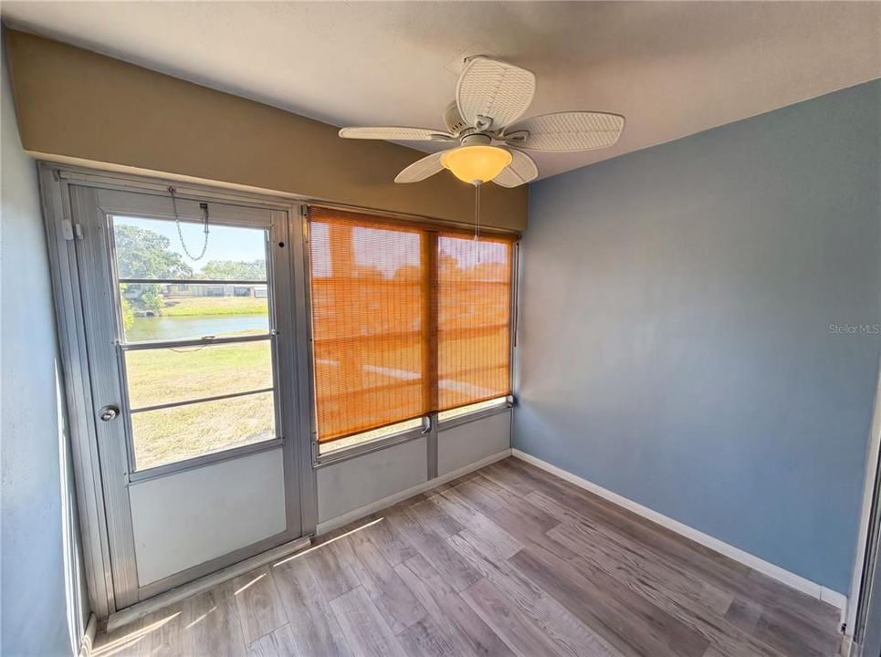 For Sale: $85,000 (1 beds, 1 baths, 690 Square Feet)