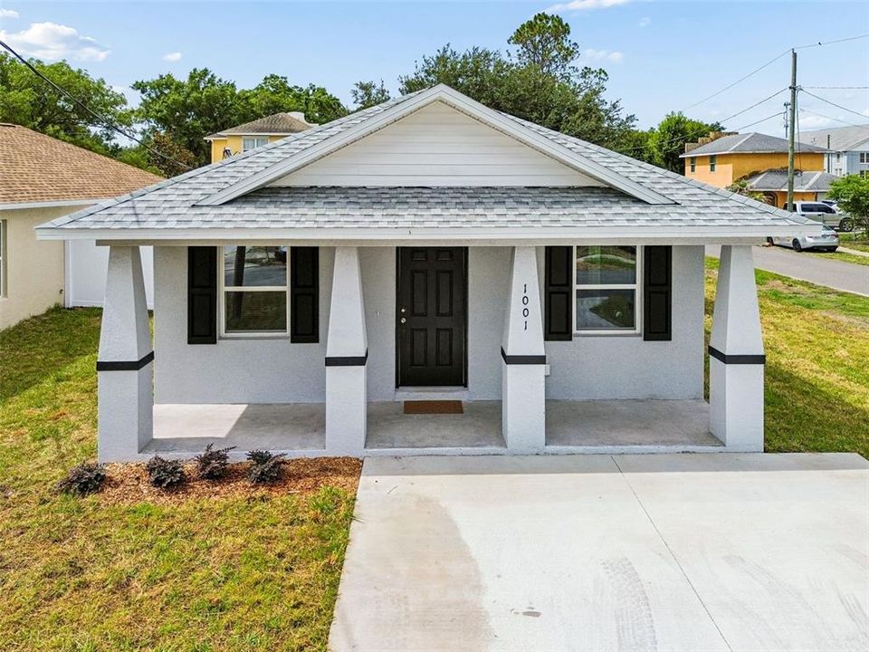 En Venta: $299,900 (3 camas, 2 baños, 1248 Pies cuadrados)