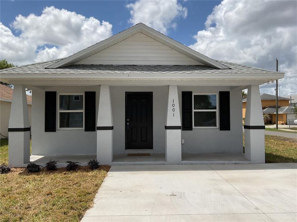 En Venta: $299,900 (3 camas, 2 baños, 1248 Pies cuadrados)