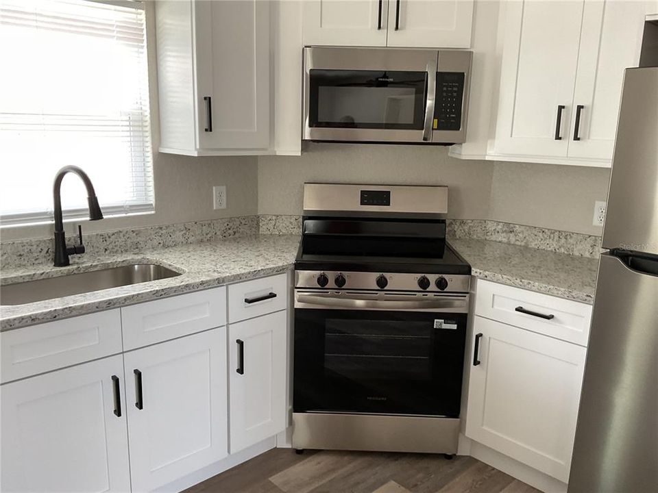 En Venta: $299,900 (3 camas, 2 baños, 1248 Pies cuadrados)