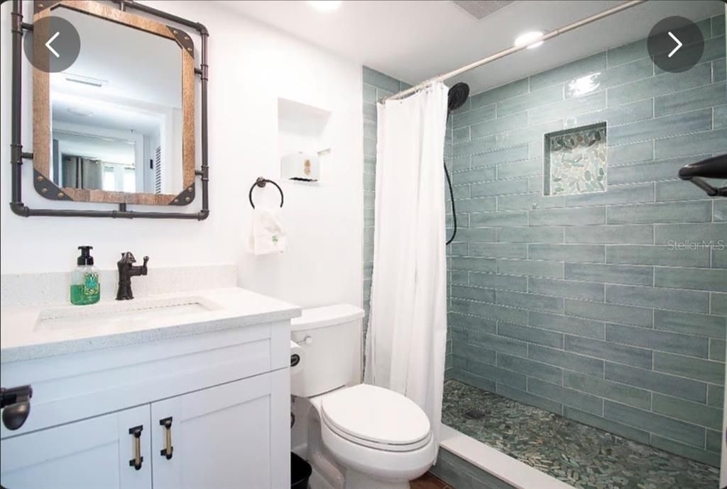 For Rent: $2,600 (1 beds, 1 baths, 760 Square Feet)