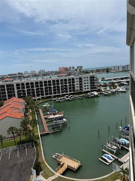 For Rent: $2,600 (1 beds, 1 baths, 760 Square Feet)