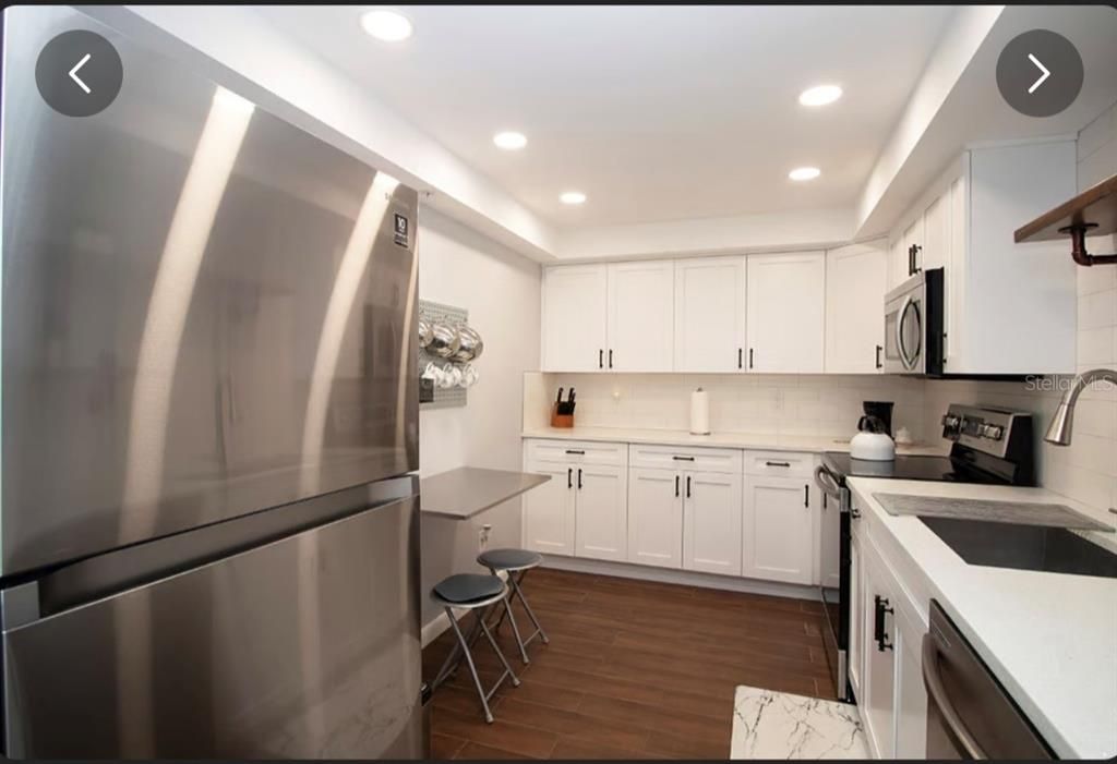 For Rent: $2,600 (1 beds, 1 baths, 760 Square Feet)