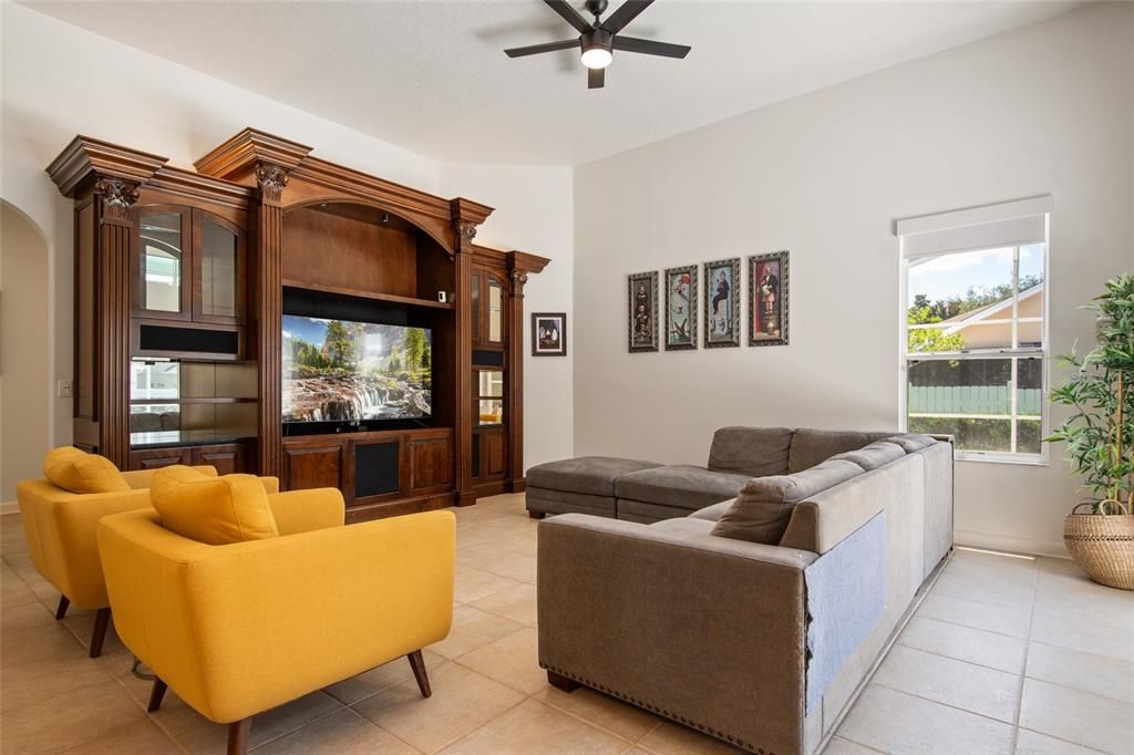For Sale: $498,000 (4 beds, 2 baths, 2508 Square Feet)