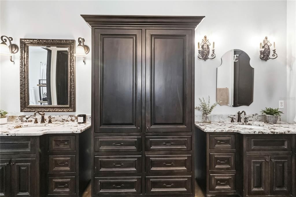 For Sale: $1,290,000 (4 beds, 3 baths, 3535 Square Feet)
