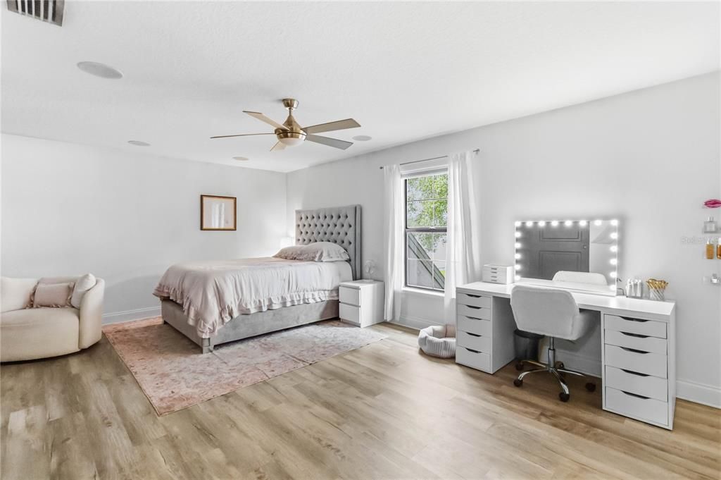 For Sale: $1,290,000 (4 beds, 3 baths, 3535 Square Feet)