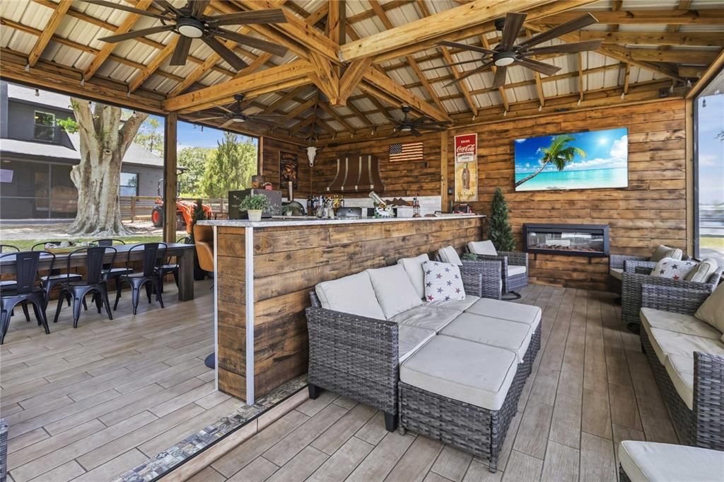 For Sale: $1,290,000 (4 beds, 3 baths, 3535 Square Feet)