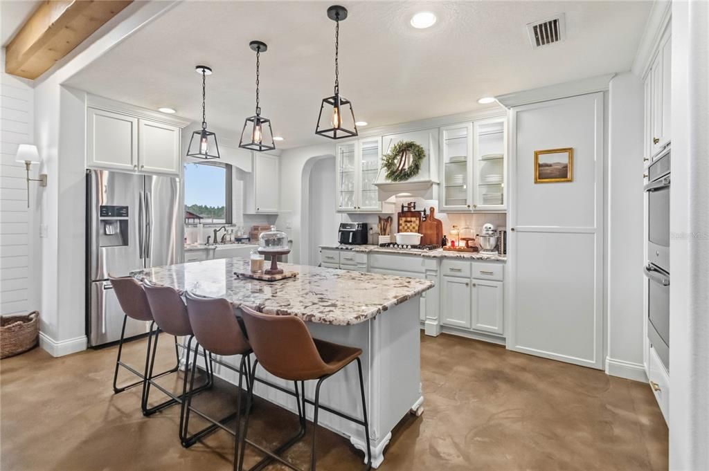 For Sale: $1,290,000 (4 beds, 3 baths, 3535 Square Feet)
