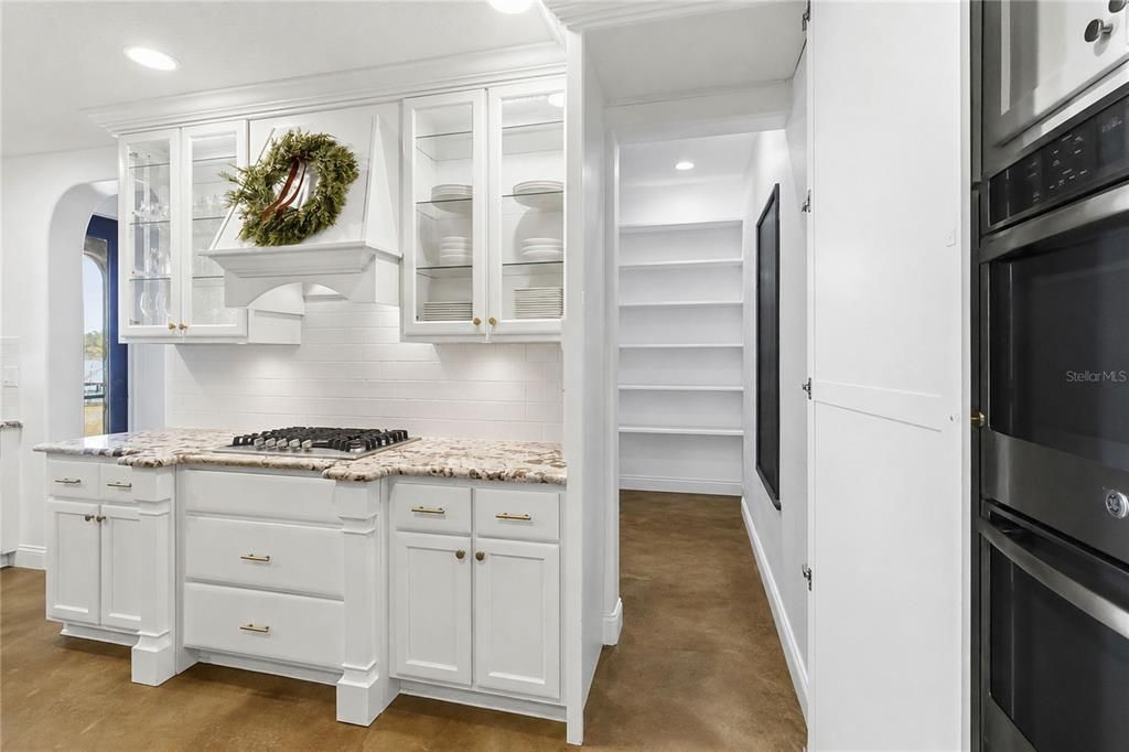 For Sale: $1,290,000 (4 beds, 3 baths, 3535 Square Feet)