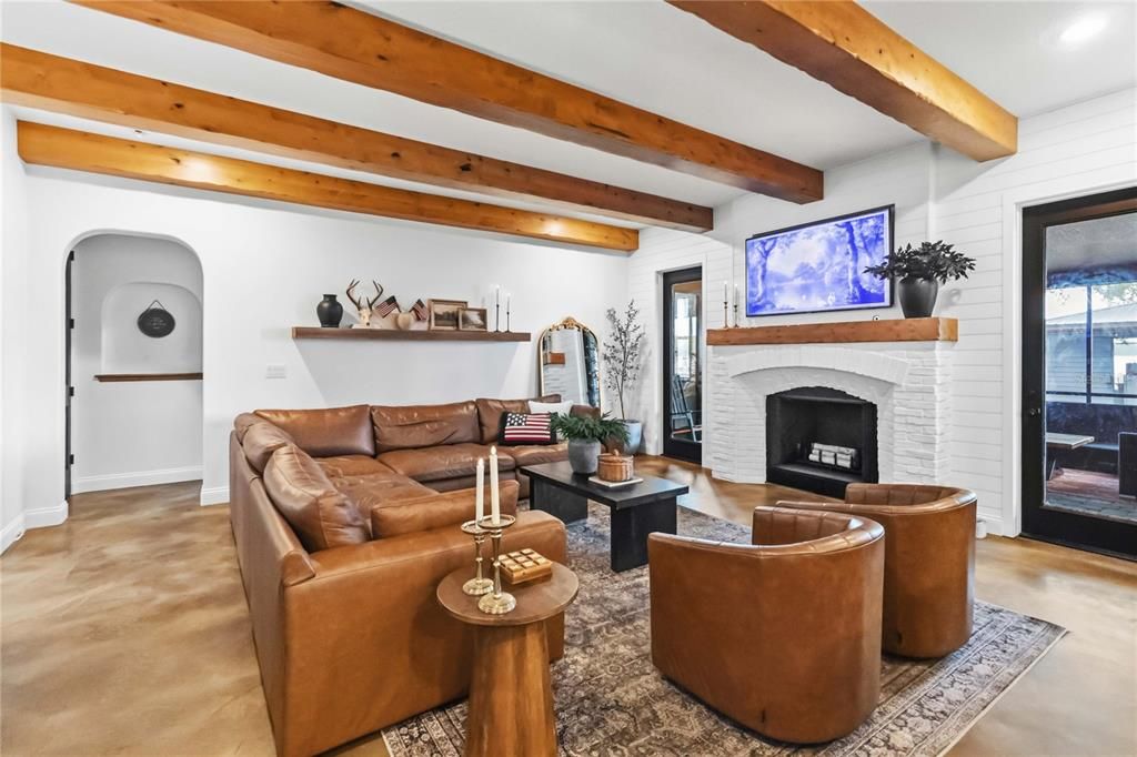 For Sale: $1,290,000 (4 beds, 3 baths, 3535 Square Feet)