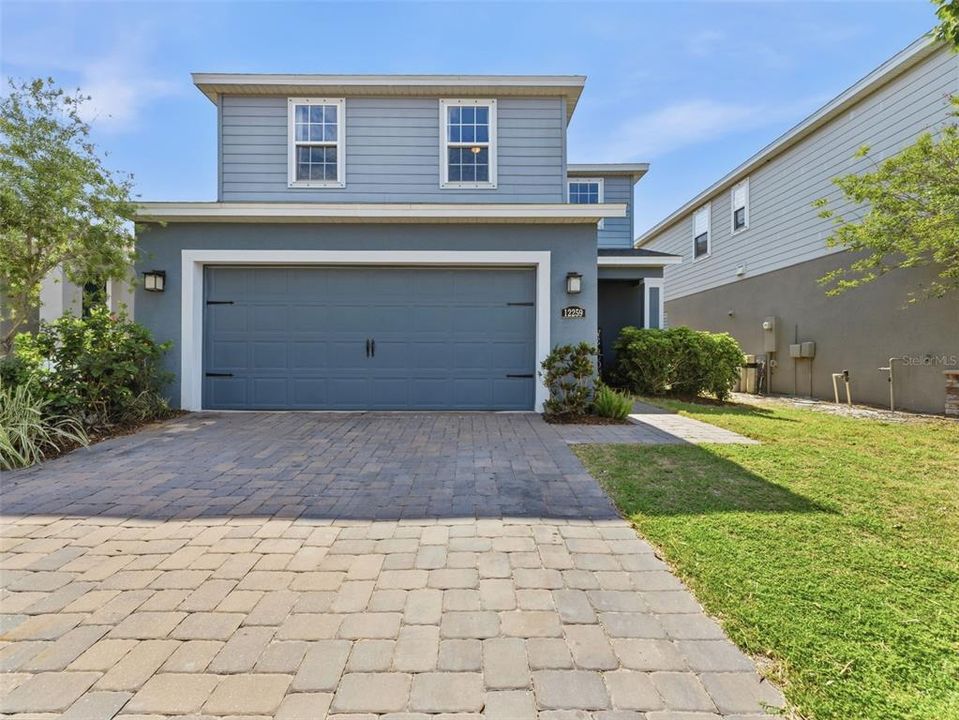 En Venta: $429,900 (4 camas, 2 baños, 2446 Pies cuadrados)