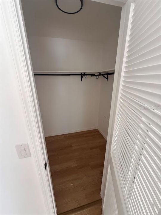 В аренду: $2,450 (4 спален, 2 ванн, 1380 Квадратных фут)