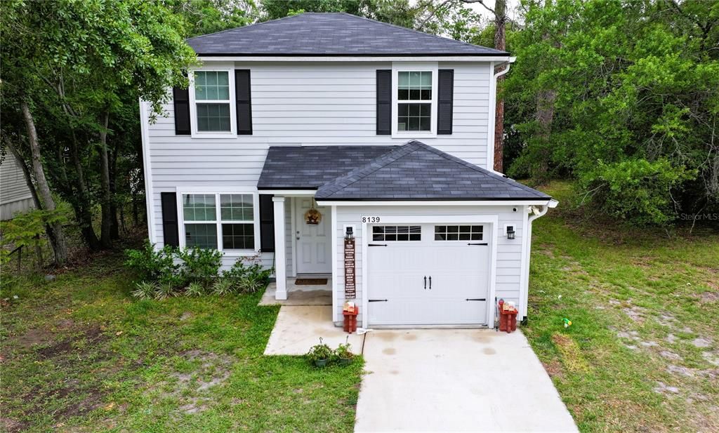 For Sale: $319,000 (4 beds, 2 baths, 1660 Square Feet)
