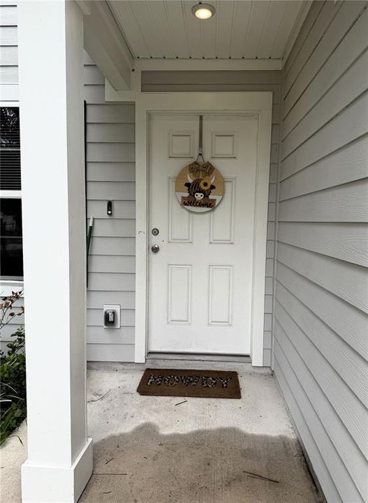 For Sale: $319,000 (4 beds, 2 baths, 1660 Square Feet)