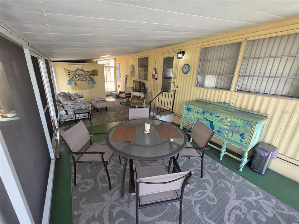 Active With Contract: $77,900 (1 beds, 1 baths, 540 Square Feet)
