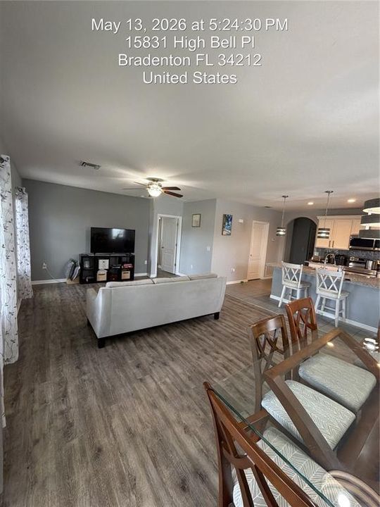 В аренду: $2,800 (4 спален, 2 ванн, 1757 Квадратных фут)