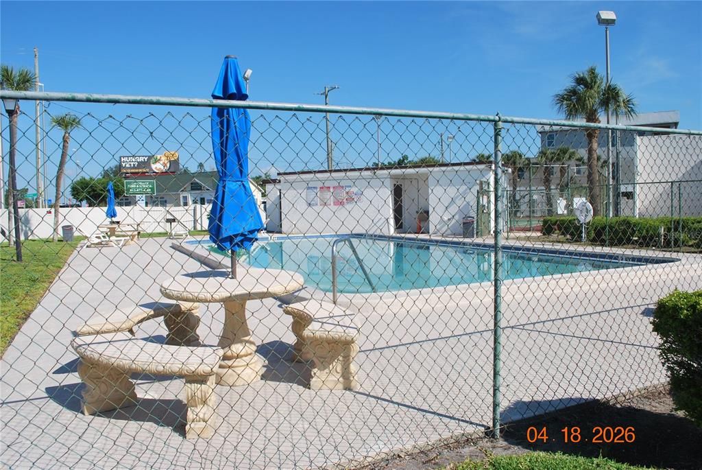 For Sale: $99,900 (2 beds, 1 baths, 1520 Square Feet)