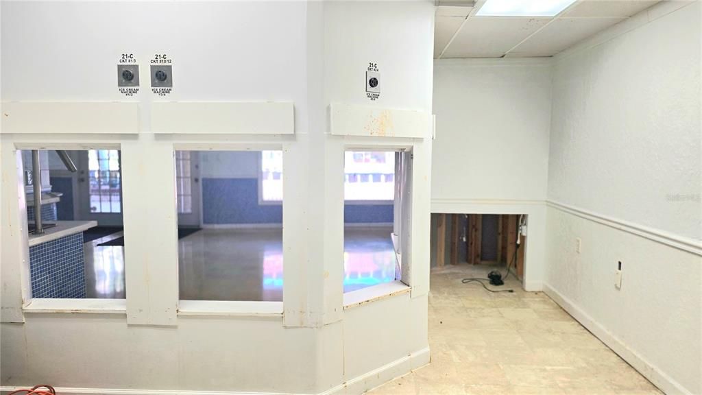 На продажу: $60,000 (0 спален, 0 ванн, 1600 Квадратных фут)