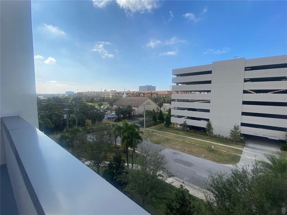 Active With Contract: $4,950 (3 beds, 3 baths, 2982 Square Feet)