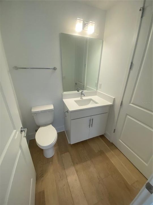 Active With Contract: $4,950 (3 beds, 3 baths, 2982 Square Feet)