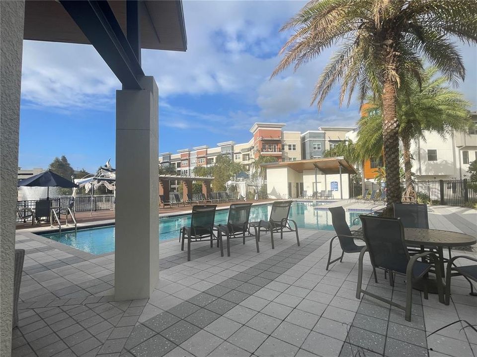 Active With Contract: $4,950 (3 beds, 3 baths, 2982 Square Feet)