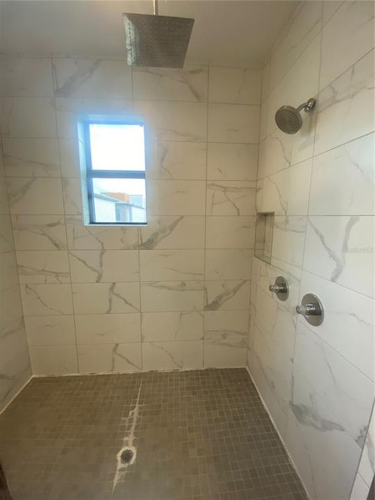 Active With Contract: $4,950 (3 beds, 3 baths, 2982 Square Feet)