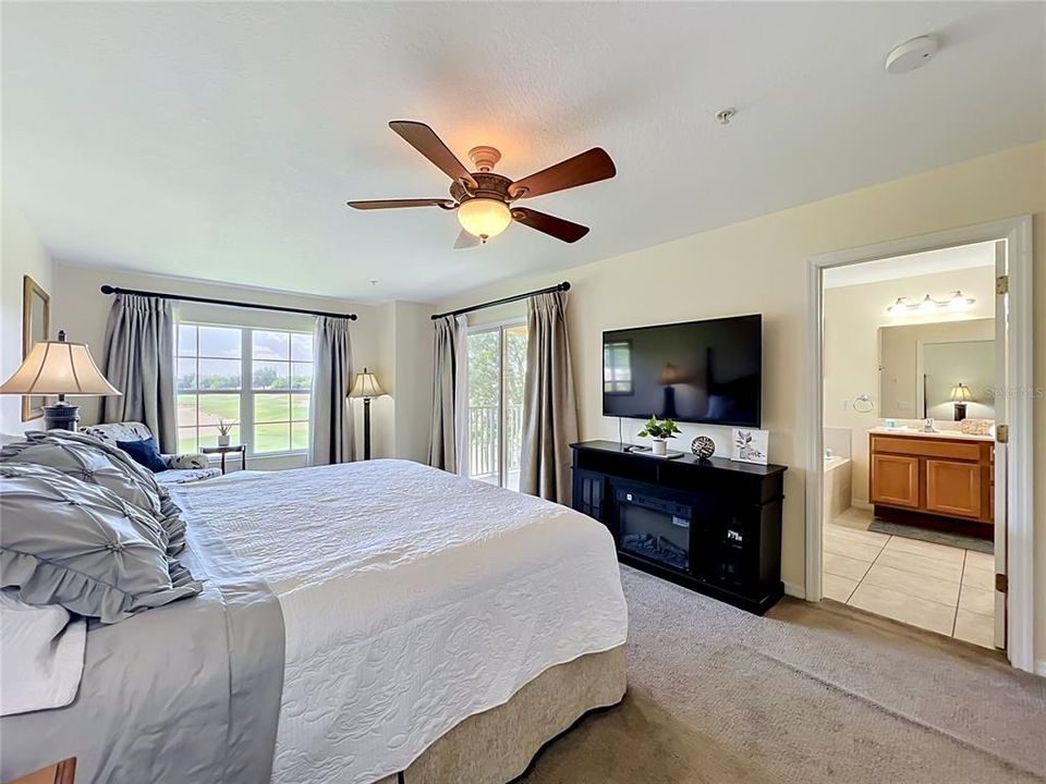 For Sale: $334,000 (4 beds, 2 baths, 1862 Square Feet)