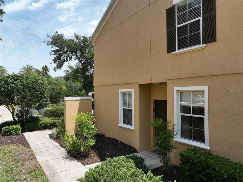 For Sale: $334,000 (4 beds, 2 baths, 1862 Square Feet)