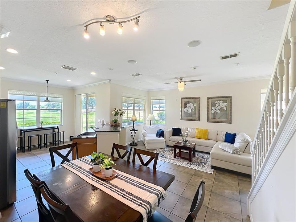 For Sale: $334,000 (4 beds, 2 baths, 1862 Square Feet)