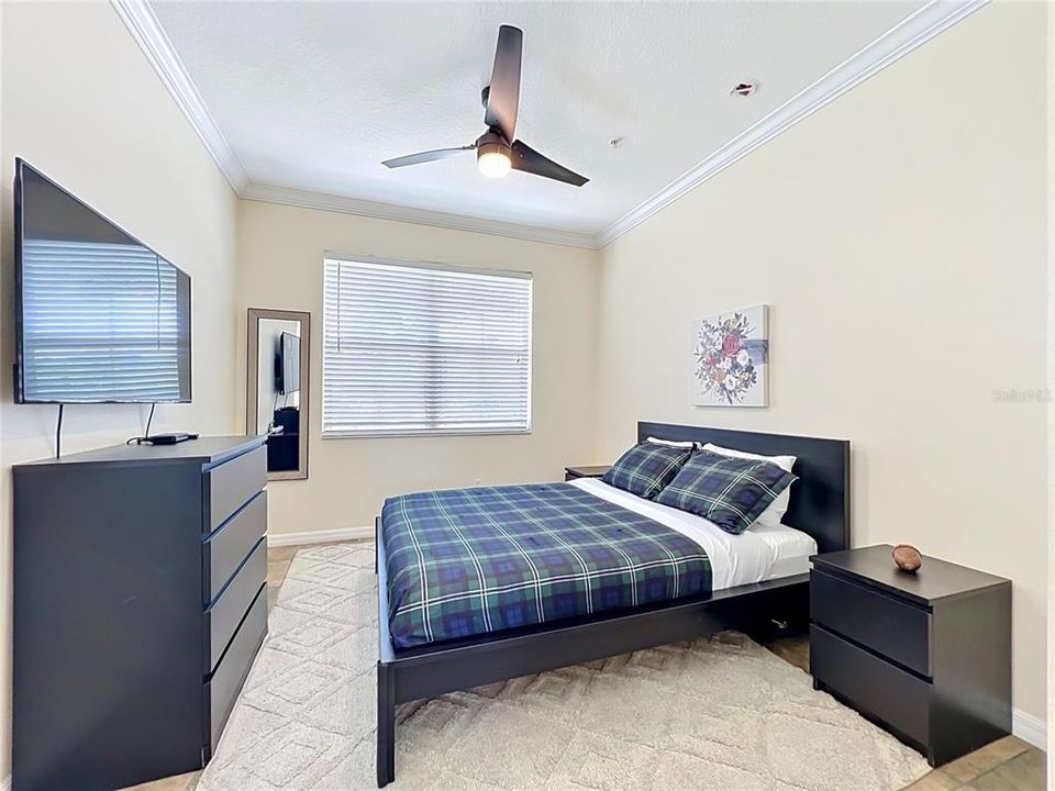 For Sale: $334,000 (4 beds, 2 baths, 1862 Square Feet)