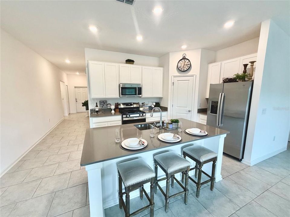 For Sale: $287,500 (3 beds, 2 baths, 1540 Square Feet)