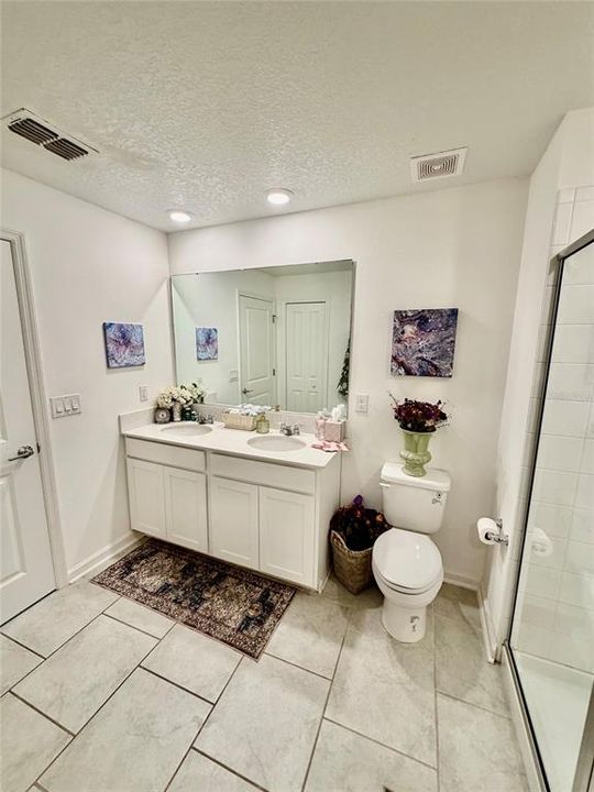 For Sale: $287,500 (3 beds, 2 baths, 1540 Square Feet)