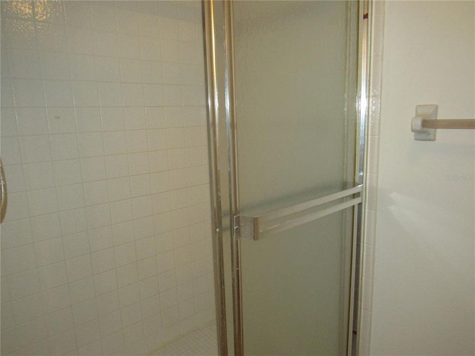 На продажу: $137,000 (2 спален, 2 ванн, 838 Квадратных фут)