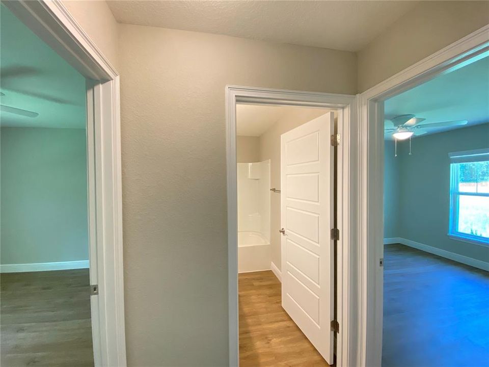 В аренду: $1,795 (3 спален, 2 ванн, 1511 Квадратных фут)