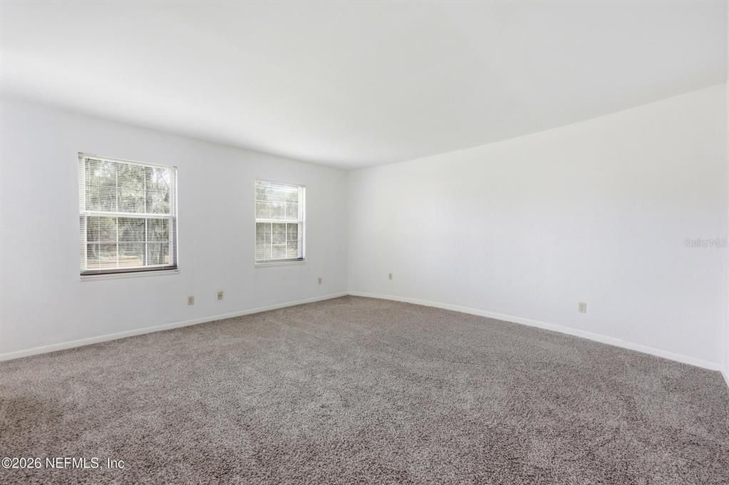For Sale: $229,400 (3 beds, 2 baths, 1820 Square Feet)
