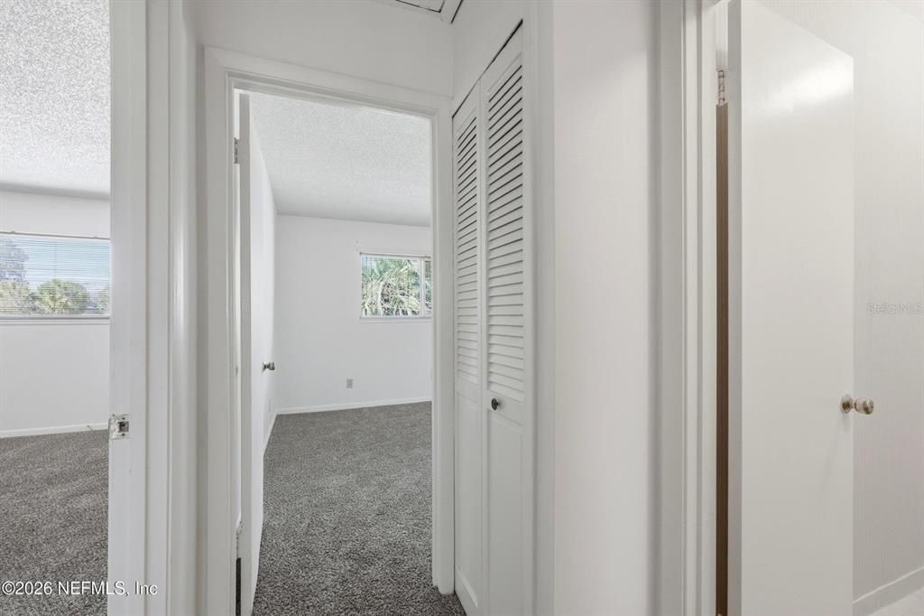 For Sale: $229,400 (3 beds, 2 baths, 1820 Square Feet)